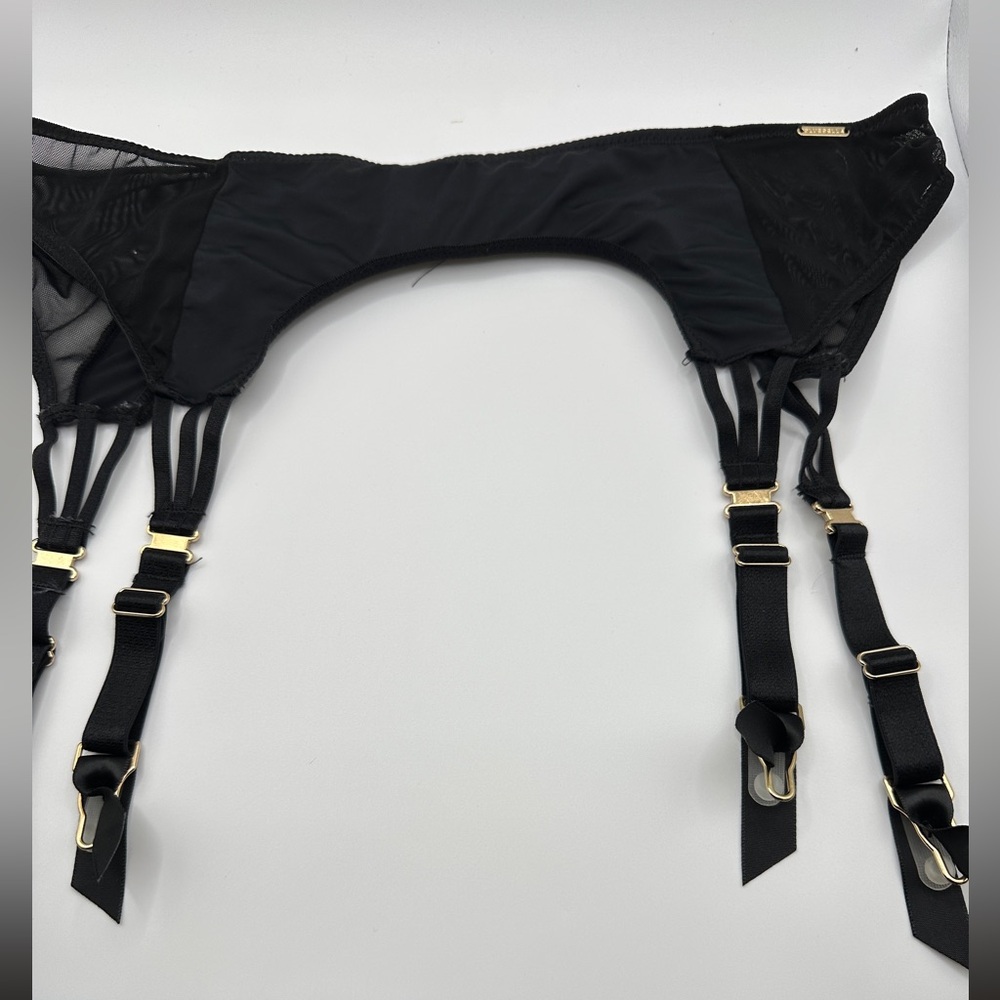 Bluebella black garter belt size XL
